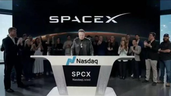 SpaceX 2万亿美元市值这一夜，回望中国商业航天十年冷暖